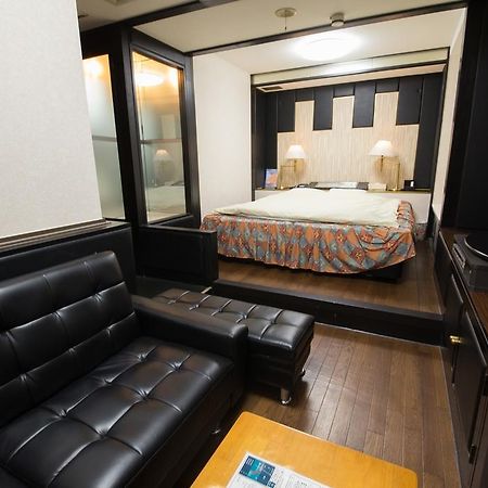 Hotel Candy Hall (Adults Only) Osaka Eksteriør billede