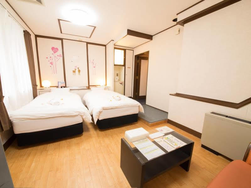 Hotel Candy Hall (Adults Only) Osaka Eksteriør billede