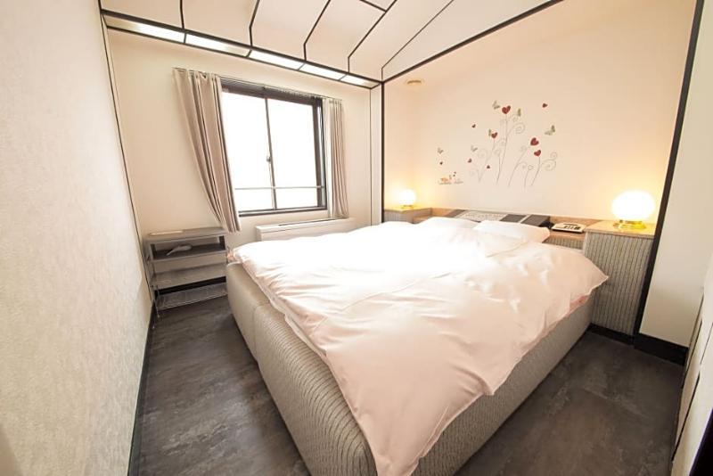 Hotel Candy Hall (Adults Only) Osaka Eksteriør billede